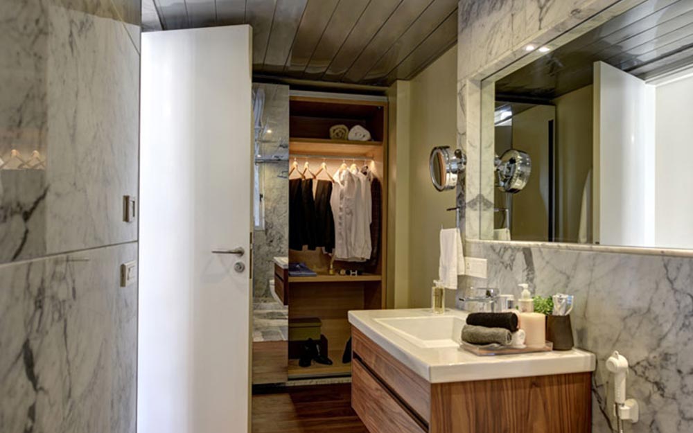 spacious rooms